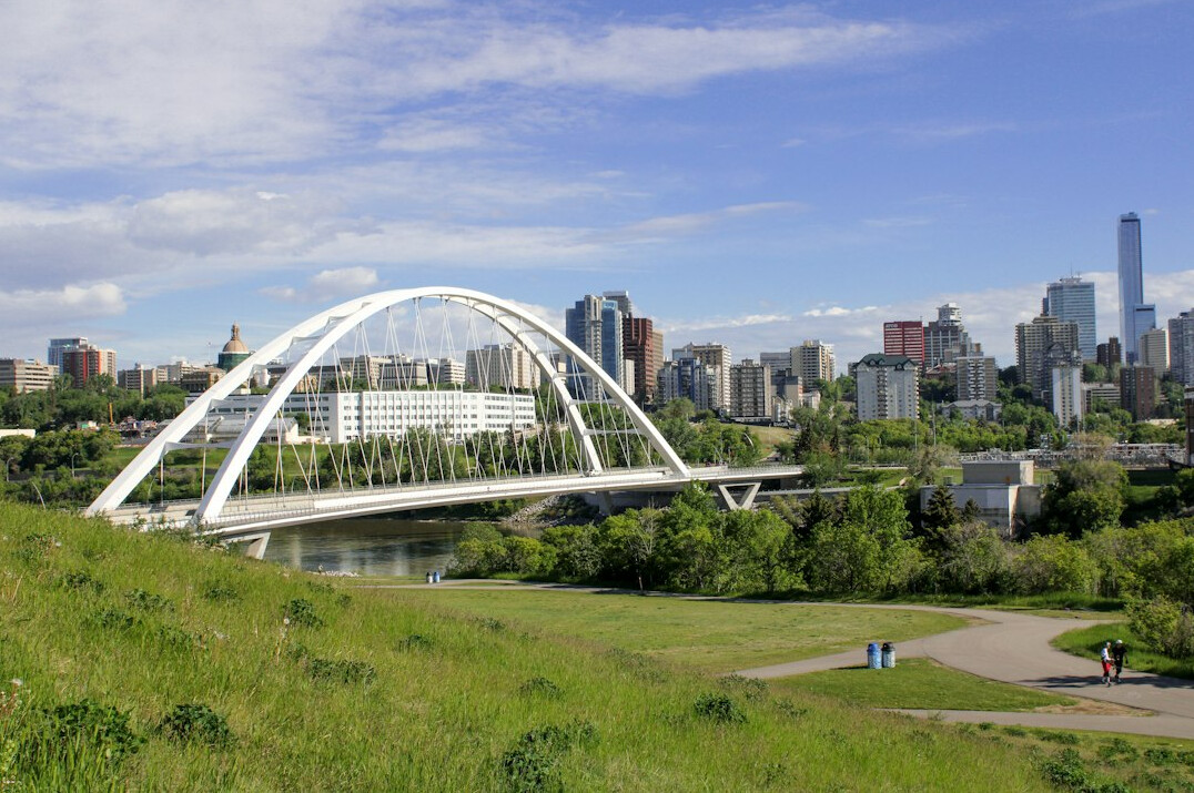 edmonton downtown walk